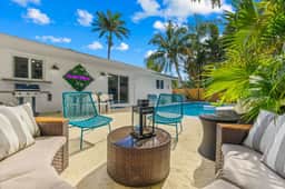 Pool Oasis • 10 Min to Beach • The Other Hollywood