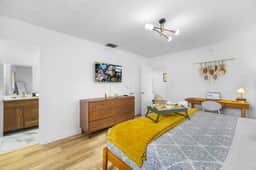 Pool Oasis • 10 Min to Beach • The Other Hollywood