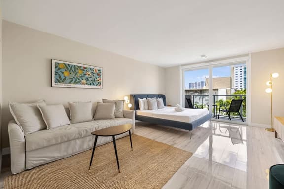 Beachfront Studio, Resort Access, No Extra Fees